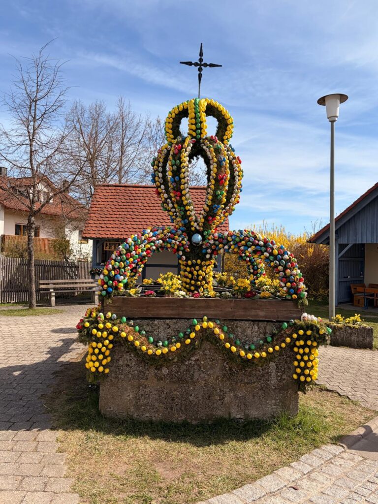 Osterbrunnen in der fränk. schweiz